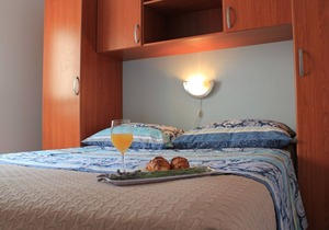 Apartment Ružica - 50m from the sea A3-Orhideja(4) - Lukoran, Island Ugljan, Croatia