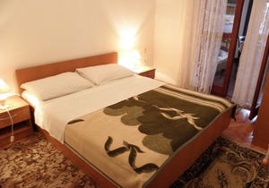 Apartment Sandy beach - afordable with parking: A2-16(2+2) - Vlasici, Island Pag, Croatia