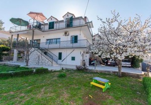 Apartment Slatine 1126a in Trogir