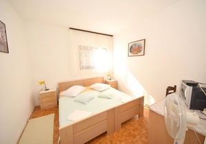 Apartment Smilje - good location & parking: R5(2) - Orebic, Peljesac peninsula, Croatia