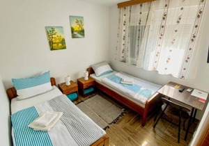 Apartment Verde - rooms with private bathrooms: R4(2) - Vrbanja, Continental Croati, Croatia