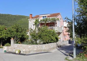 Apartment Zuljana 10112a