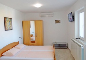 Apartments Alen, (9389), Štinjan, Croatia