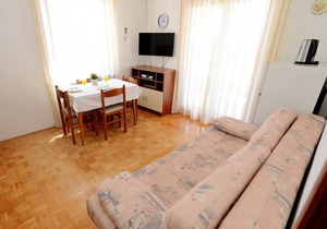 Apartments Anđelko, (11891), Diklo, hr
