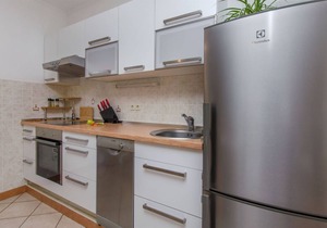 Apartments and Rooms Anita