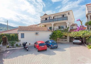 Apartments and rooms with parking space Marina, Trogir - 5953