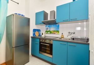 Apartments Bernarda (66331-A4) - Makarska