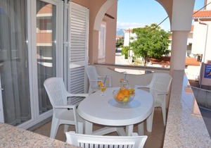 Apartments Biserka
