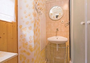 Apartments Branimir, (12565), Sutomišćica, Croatia