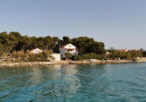 Apartments by the sea Susica, Ugljan - 3462