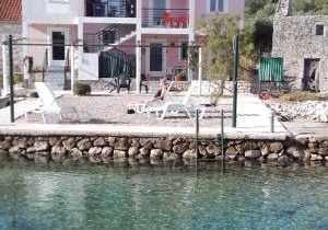Apartments by the sea Zuronja, Peljesac - 10123