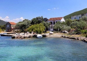 Apartments by the sea Zuronja, Peljesac - 10134