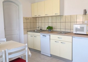 Apartments Draga, (3018), Jelsa, hr