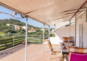 Apartments Irena (16831-A5) - Tkon - island Pasman