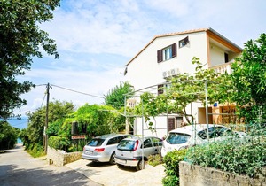 Apartments Ivan, (10151), Kožino, hr