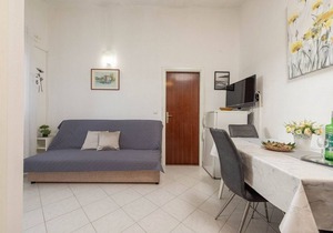Apartments Ivan, (1711), Kožino, hr