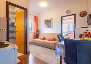 Apartments Ivan, (1712), Kožino, hr