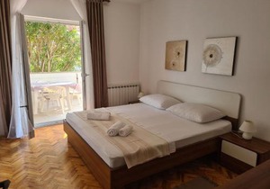 Apartments Ivo