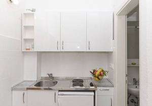 Apartments Jadranka (40181-A2) - Makarska