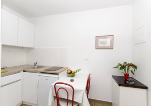 Apartments Jadranka (40181-A4) - Makarska