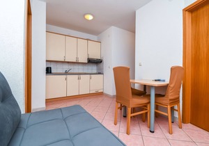 Apartments Jakov (32601-A4) - Marina