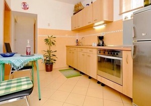 Apartments Jelena, (14214), Stanići, Croatia
