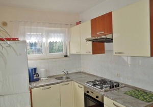 Apartments Josica, (14316), Banjol, hr