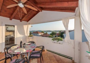 Apartments Josip