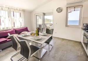 Apartments Katic (56891-A3) - Razanj