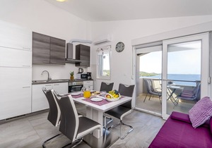 Apartments Katic (56891-A4) - Razanj