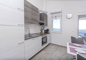 Apartments Katic (56891-A4) - Razanj