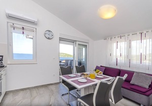 Apartments Katic (56891-A4) - Razanj