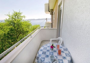 Apartments Liki (35311-A2) - Pisak