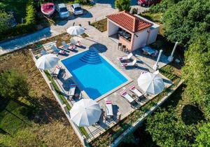 Apartments Mali Paradiso