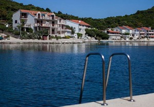 Apartments Malo Lago - One-Bedroom Apartment with Balcony and Sea View - 2nd floor (Apartment 4)