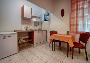Apartments Malo Lago - One-Bedroom Apartment with Balcony and Sea View - 2nd floor (Apartment 7)