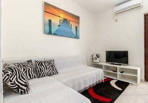 Apartments Marasovic - Roko