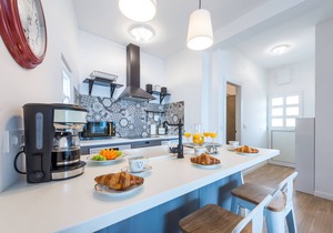 Apartments Maris-Two Bedroom Apartment with Terrace and Sea View-address Plat 21