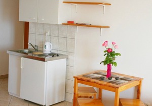 Apartments Matija, (11778), Duće, Croatia