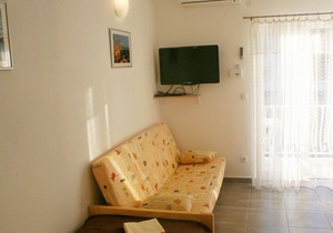 Apartments Matija, (11783), Duće, Croatia