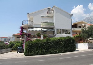 Apartments Milena & Ante