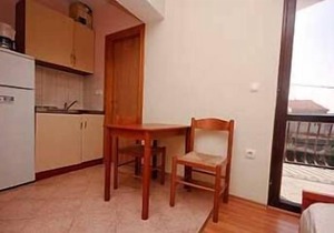 Apartments Mirko, (11152), Duće, Croatia