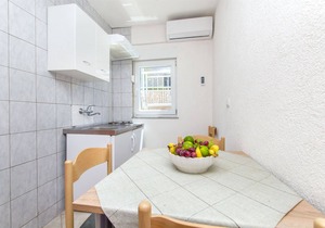 Apartments Na Obali Mora (18721-A2) - Razanj