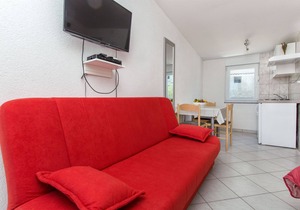 Apartments Na Obali Mora (18721-A6) - Razanj