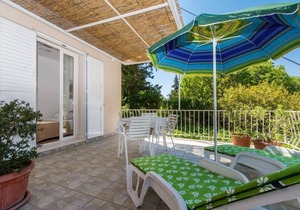 Apartments & Rooms Jokovic- Deluxe Double Room with Terrace and Partial Sea View