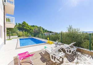 Apartments Seaview