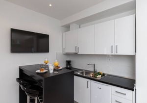 Apartments Siblings - Superior One Bedroom Apartment with Terrace and Garden View (TRECI)