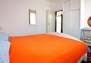 Apartments Slavica, (14712), Vrboska, Croatia