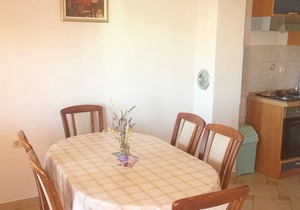 Apartments Stipo, (15476), Povljana, hr