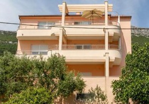 Apartments with parking space Kastel Stari, Kastela - 19740